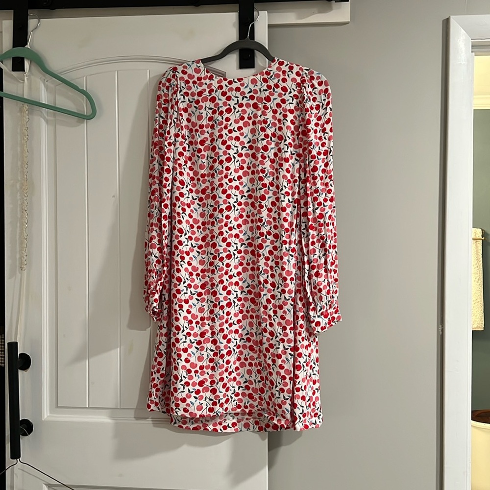 Long sleeve shift dress. Size medium. LOFT